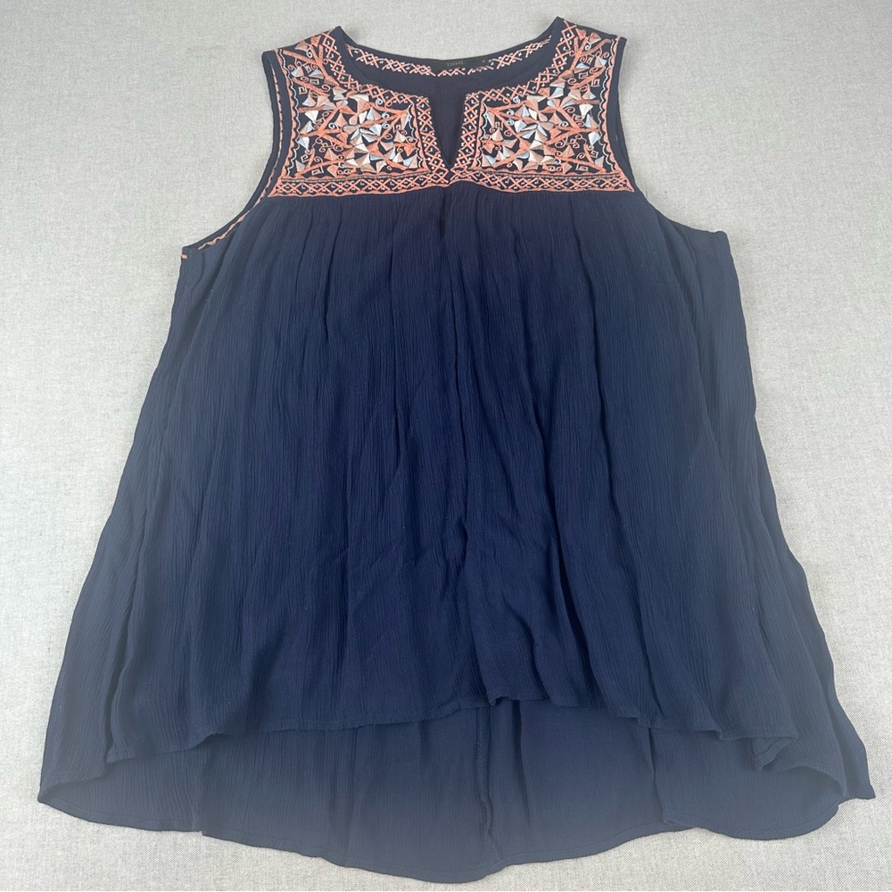 THML Sleeveless Embroidered Top, Women’s Size M
